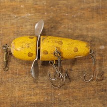 Antique Spinning Head Prop Lure Unbranded Yellow 0.6oz 2.5 in - £66.84 GBP