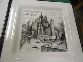 Great  NEW YORK Collector Plate CITIES Porcelain by Brunelli of Italy - $15.43
