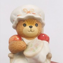 Vintage 1982 Enesco Lucy And Me Bear Needlepoint Rocking Chair Grandma Figurine - £7.58 GBP