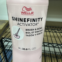 Wella Professionals Shinefinity Activator 2% For Brush and Bowl 1 Liter - $15.84