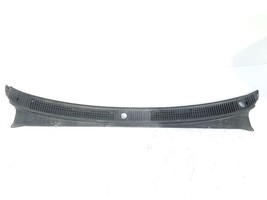 Cowl Vent Panel Has Small Cracks OEM 1997 Toyota T10090 Day Warranty! Fa... - $89.08