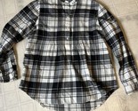 LANDS&#39; END Long Sleeve Black ivory Plaid Pleated front Tunic Size 10 Petite - £21.46 GBP