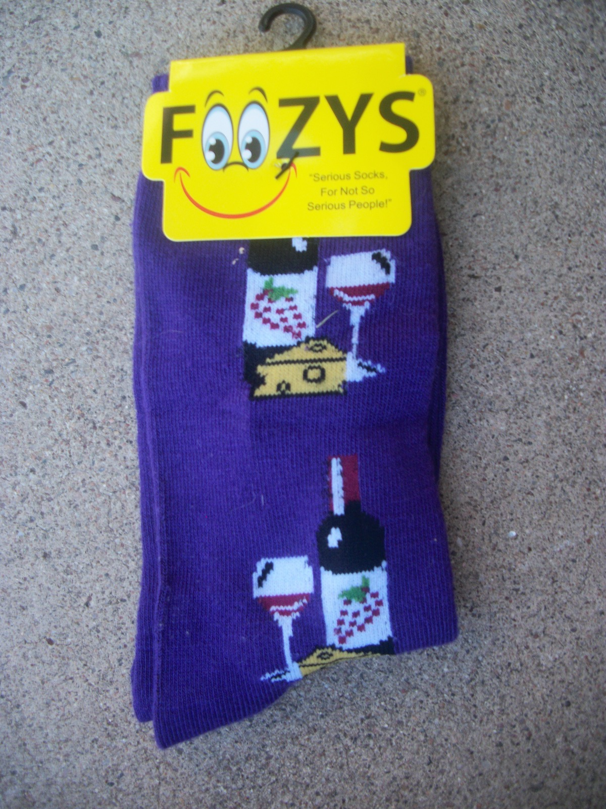 Womens foozy socks brand new wine &amp; cheese fits size 9-11 - $7.80