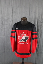 Team Canada Hockey Jersey - 2016 Home Jersey by Nike - Men&#39;s Small - £66.56 GBP