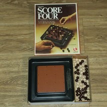 1975 Score Four By Lakeside Vintage Strategy Game Complete - $18.80