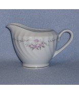 Gold Standard GST1 Pink Flowers Swirl Creamer 10 oz - $9.60 CAD