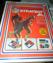 NFL Strategy Jr Tudor Model 150 Vintage Game - £23.68 GBP