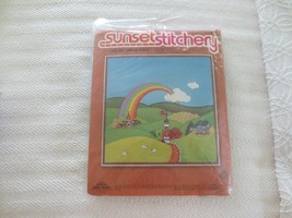1980 Sunset Designs QUILTED SPRING SCENE Embroidery SEALED Kit #2862 - 1... - $5.94