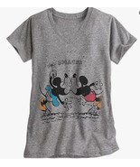 Disney store Women Minnie &amp; Mickey Mouse Smack Tee Shirt - Women Size Small - $376.60 MXN