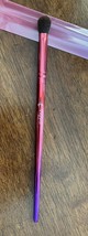 Shaina B Dome Blending Brush for Eyelid and Crease - $205.57 MXN