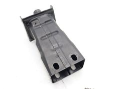 07-13 MERCEDES-BENZ W221 S550 FRONT RH RIGHT BUMPER REINFORCEMENT BRACKET E2959 image 5