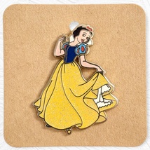 Snow White and the Seven Dwarfs Disney Pin: Glitter Princess Dress - £15.56 GBP