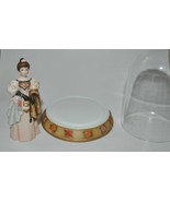 AVON 2000 (#23) ~ Mrs. P.F.E. Albee Porcelain Figurine Under Globe ~ Min... - €30,15 EUR