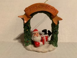 Vintage Merry Christmas Santa Image Ornament - £2.78 GBP