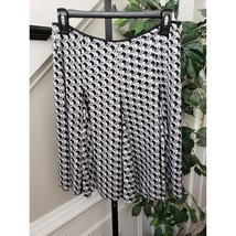 Women&#39;s Pleated A-Line Skirt Black White Geometric Print Polyester Size ... - $24.75