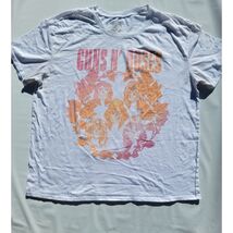 Guns N Roses White Graphic Short Sleeve T Shirt Women’s Size XL - $17.97
