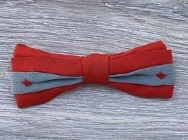 RETRO Evergrip Jr Mens Bow Tie Cherry Red Gray Rayon Clip On VTG 1940s USA  - $26.68
