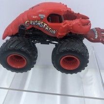 Hot Wheels Monster Jam Crushstation  Lobster Monster Truck 1:64 - $10.84