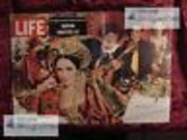 Life February 24 1967 Elizabeth Taylor Richard Burton + - £4.75 GBP