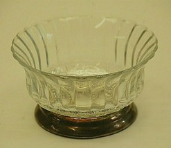 KIG Fleur de Lis Trellis 4-1/2&quot; Candy Nut Bowl Pressed Clear Glass Ribbed Side a - £11.59 GBP