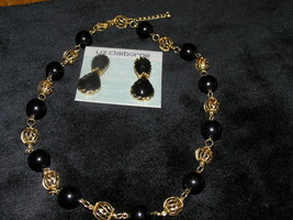 Estate Black Plastic &amp; Open Swirl GT Bead Necklace &amp; LIZ CLAIBORNE Earrings - £8.70 GBP