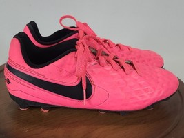 Nike Tiempo Hot Pink Soccer Cleats Youth Size 5Y - £15.17 GBP