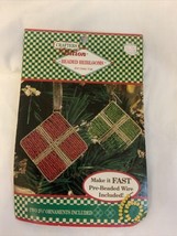 Vintage New Crafter&#39;s Edition Beaded Heirlooms Christmas Ornament Kit - £4.93 GBP