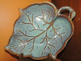 Vintage Woodland China Art Pottery Leaf Shaped Serving Bowl Blue Brown 1... - $34.71 CAD