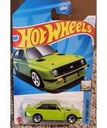 Hot Wheels Ford Escort RS2000 Green Factory Fresh Series - $7.92