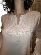 Vtg Georgette Trabolsi Saks Fifth Avenue White Crinkle Hostess Gown Robe Dress S - £37.89 GBP