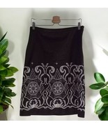 LOFT brown embroidered border print skirt Women’s Size 10 - $438.18 MXN