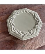 Trivet Sage Green Ceramic Partylite P7034 Home Sentiments Octagon Shaped... - $215.11 MXN