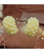 Faux pearls clip-on earrings - €15,56 EUR