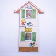 Puzzletown Richard Scarry Town Hall Tall Wall Replacement Cardboard Piec... - £0.78 GBP