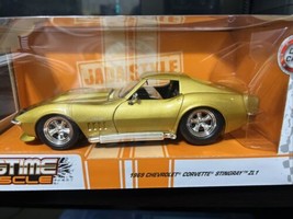 Jada Toys Chevy Corvette Stingray ZL-1 1/24 Scale Car - Multicolor (33863) - £36.08 GBP