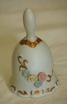 Bisque Collector&#39;s Bell Pink Yellow Flowers - $164.01 MXN