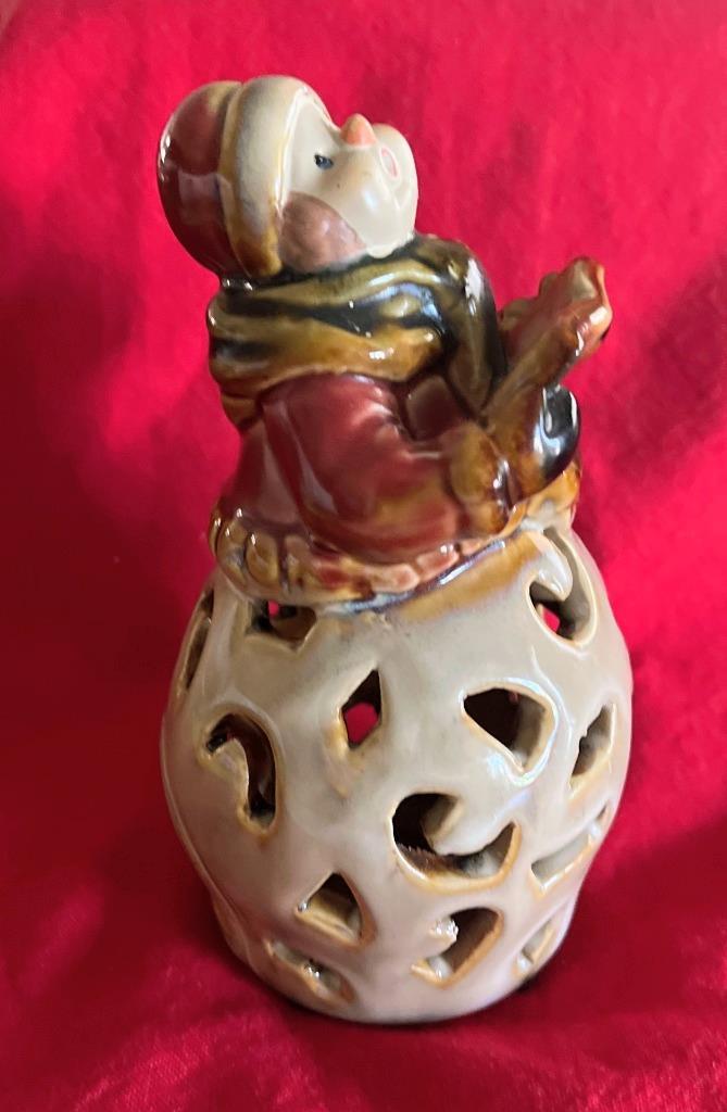 Vintage 1990’s Kirkland’s Ceramic Snowman Caroler Tea Light Holder 6.5" Tall Item image 3
