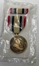 US Military Iraq Campaign Full Size Service Medal And Ribbon Set Army NE... - £9.14 GBP