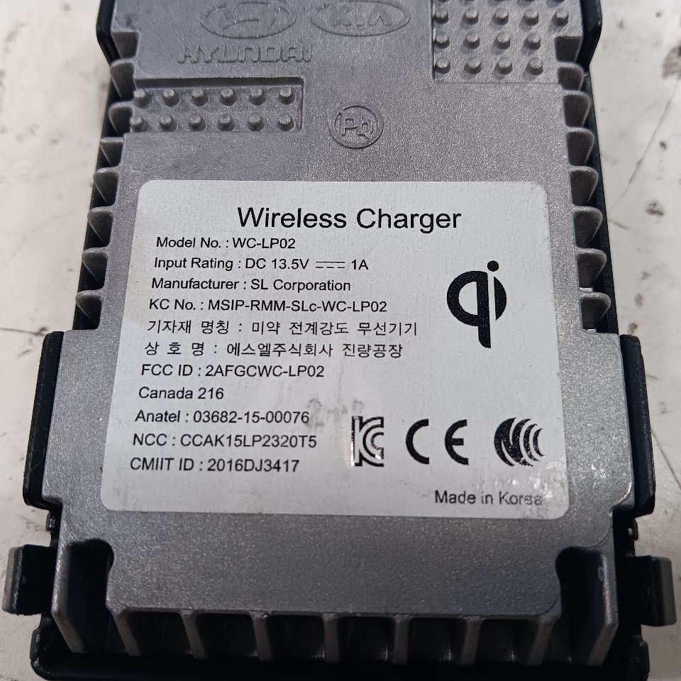 Kia Optima Wireless Charger Charging Unit {95560-D4100} 2020 2019 2018 2017 - $99.79