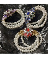 Three-Strand Crystal Flower Acrylic Pearl Bracelet - £7.86 GBP
