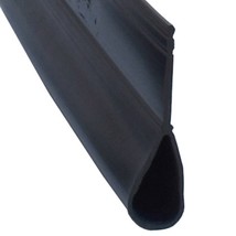 Garage Door Rolling Steel Bottom Weather Seal Black 1 1/2&#39; Wide 25ft - $930.30 MXN