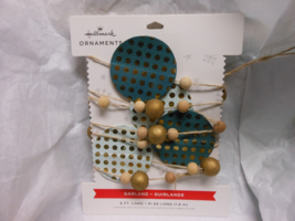 Hallmark &quot;Green Tree Garland&quot; 6&quot; Strand Wood Balls &amp; Dotted Fabric/Paper... - $143.38 MXN