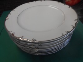 Great PREMIERE China MARLBORO Set of 8 DINNER Plates - $78.79