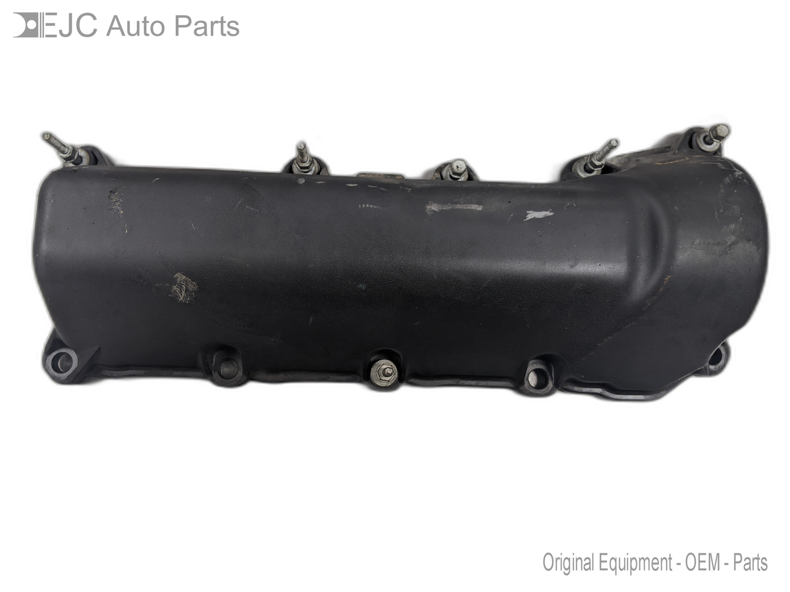 Right Valve Cover From 2006 Jeep Liberty  3.7 53021938AA Passenger Side - $49.45