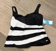 NWT Swimsuits For All Tankini Black White Color Blocking Size 24W Top Only w Bra - £14.64 GBP
