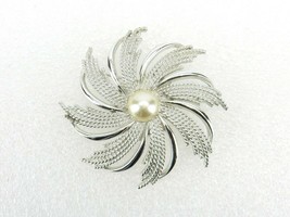 Vintage Costume Jewelry, Silver Pinwheel Brooch with Pearl Sarah Coventry PIN105 - £11.71 GBP