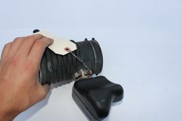 2010-2012 LEXUS RX350 AIR INTAKE CLEANER RESONATOR DUCT X3399 image 9