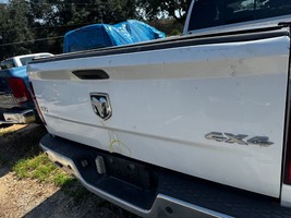 2013 2014 2015 Dodge Ram 2500 SLT Crew OEM Tailgate Has Damage White  - $618.75