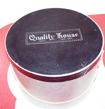 VINTAGE QUALITY HOUSE HAT BOX 13&quot; WIDE BY 8.75&quot; TALL  SILVER WITH BLACK TOP - $24.99