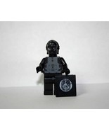 Minifigure Black C3Po Protocol Droid Bulk Block - $8.19